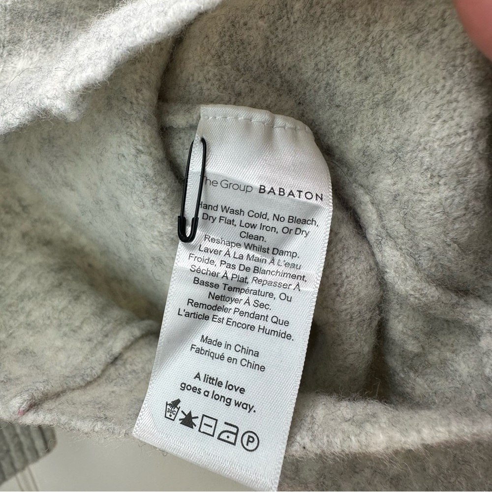 Aritzia The Group By Babaton Plutarch Sweater  Merino Yak Wool - Picture 8 of 9